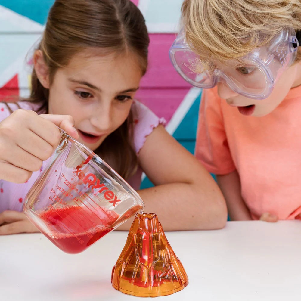 4M Kidz Labs - Table Top Volcano 3