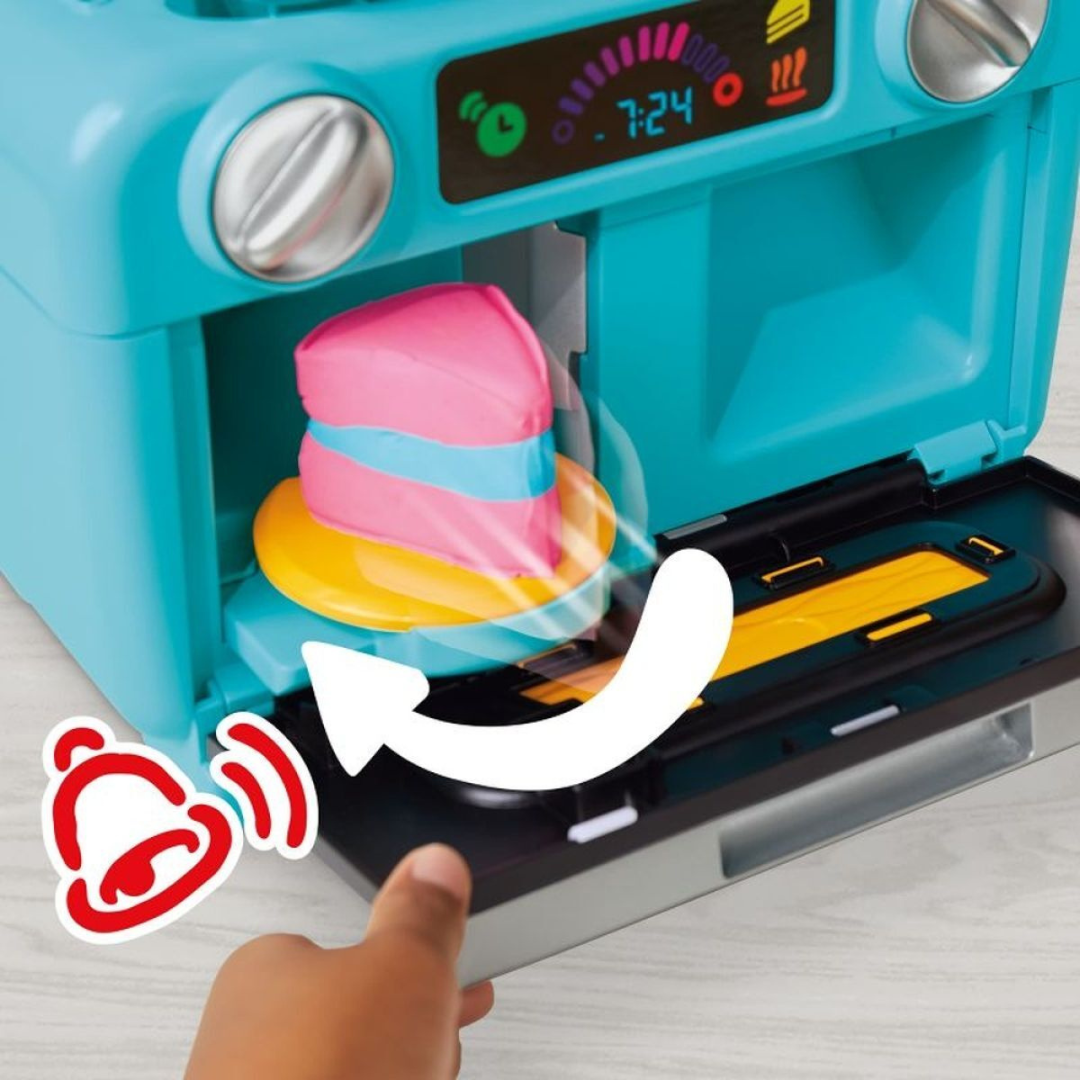 Hasbro Playdoh Slice Cake Playset