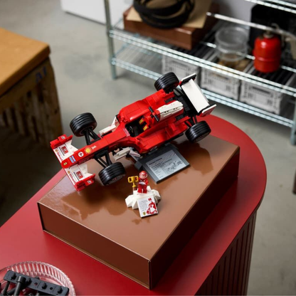 LEGO: Ferrari F2004 With Michael Schumacher V29 (11375) 18+