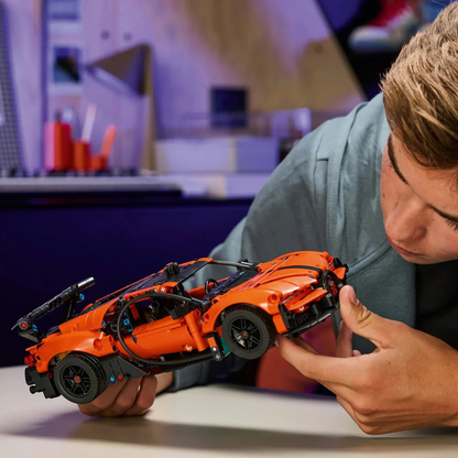 LEGO: Technic - Bugatti Chiron Pur Sport Hypercar (42222)