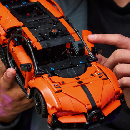 LEGO: Technic - Bugatti Chiron Pur Sport Hypercar (42222)