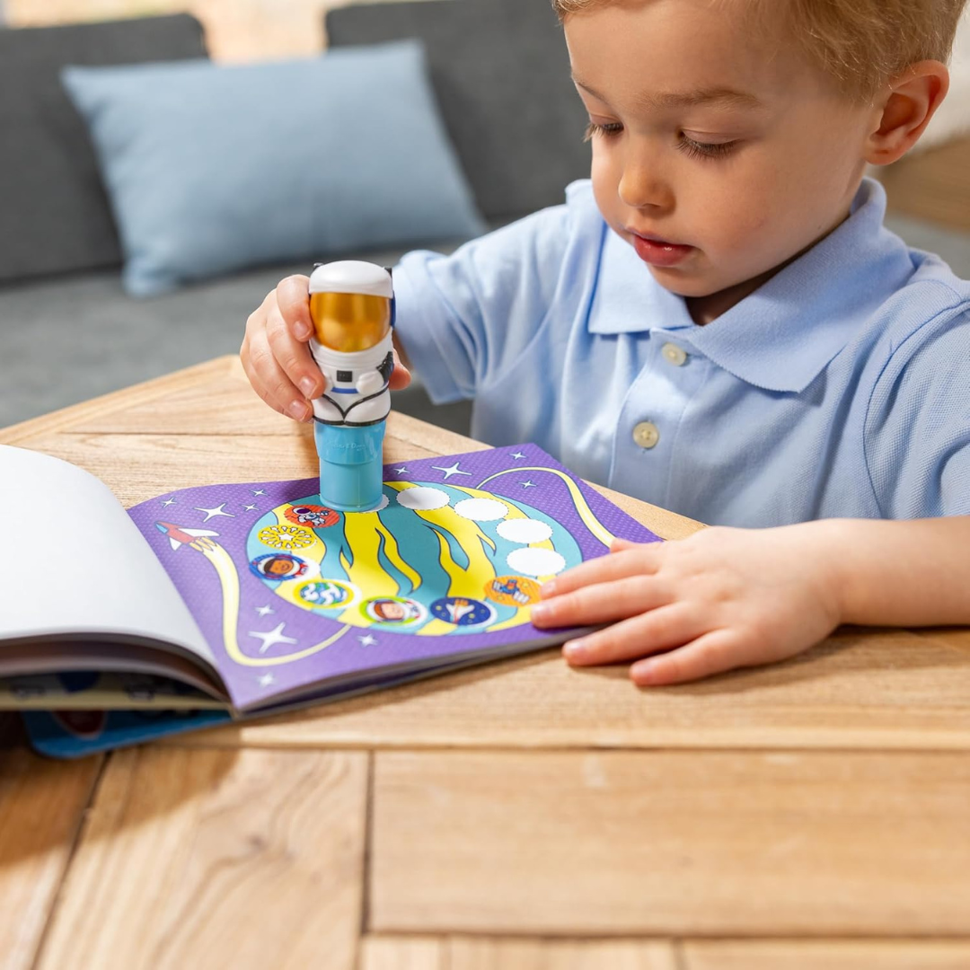 M&D Sticker Wow! Sticker Stamper & Activity Pad - Astronaut 3