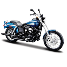 Maisto Moto - 1:12 Diecast - Motorcycles - 2004 Hd Dyna Super Glide Sport