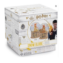 Harry Potter Half Moon Bay: Snow Globe Boxed (65mm) - Harry Potter (Dobby)