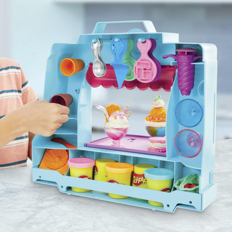 Hasbro Play-Doh Ice Cream Truck Playset4