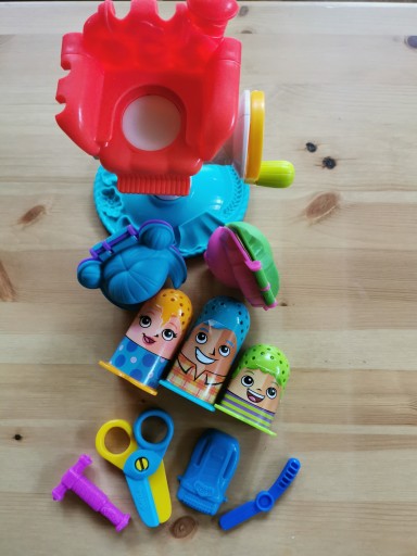 Hasbro Play-Doh Mini Crazy Cuts Play Set PlayBH Bahrain2